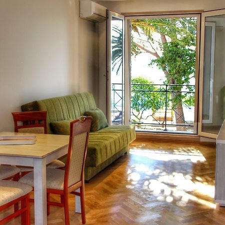 Vasiliki Seaside Apartments Petrovazzo Esterno foto