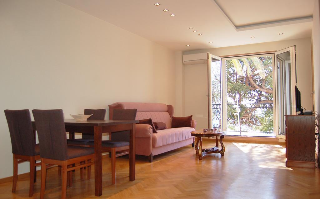 Vasiliki Seaside Apartments Petrovazzo Esterno foto